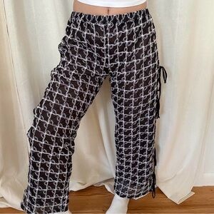 LISA SAYS GAH Evelyn Tie Pants with bow design and ties along sides Sz. XS/S